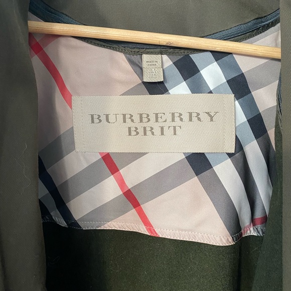 Burberry Brit lined hunter green raincoat - Picture 3 of 6